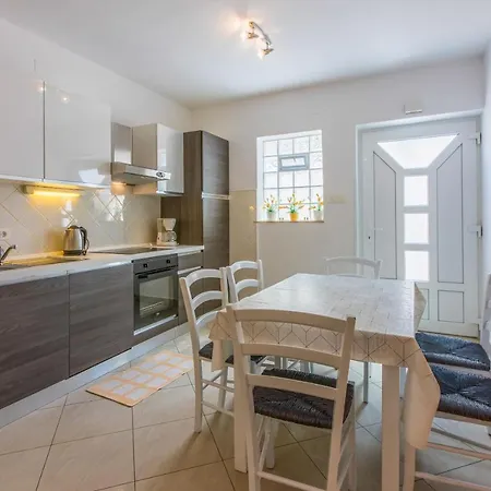 Barbara 3 Apartmán Jadranovo