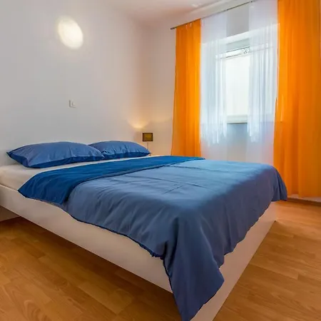 Barbara 3 * Jadranovo