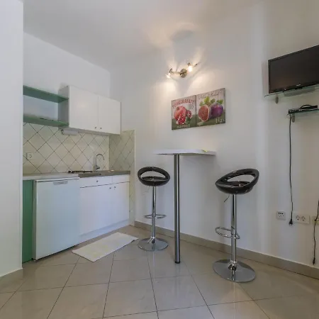 Barbara 3 יאדראנובו